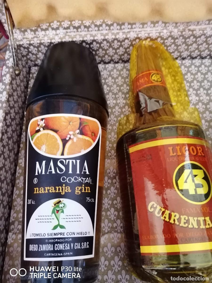 Botellas antiguas: Estuche musical botellas de licor - Foto 3