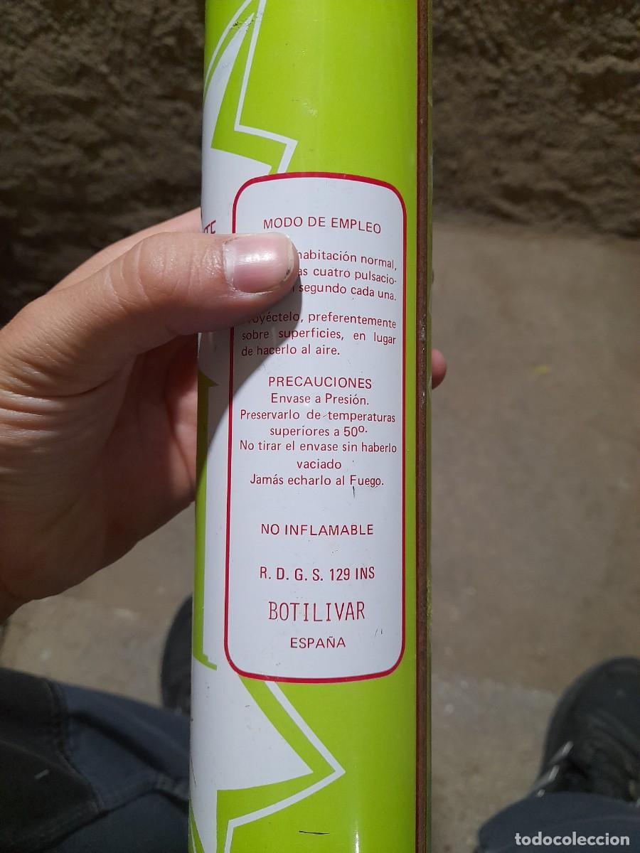 Botellas antiguas: Bote de insecticida Botilivar - Foto 3