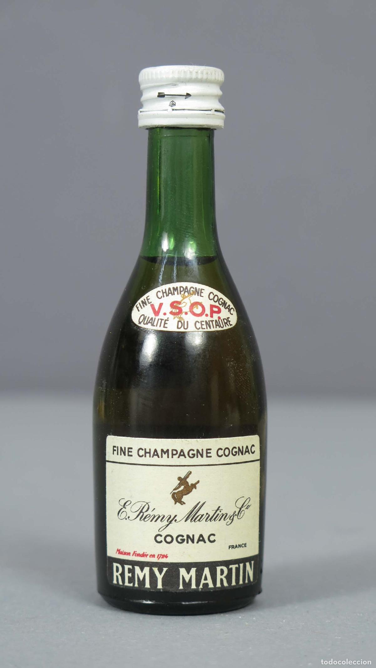 Botellas antiguas: BOTELLIN. REMY MARTIN VSOP - Foto 1
