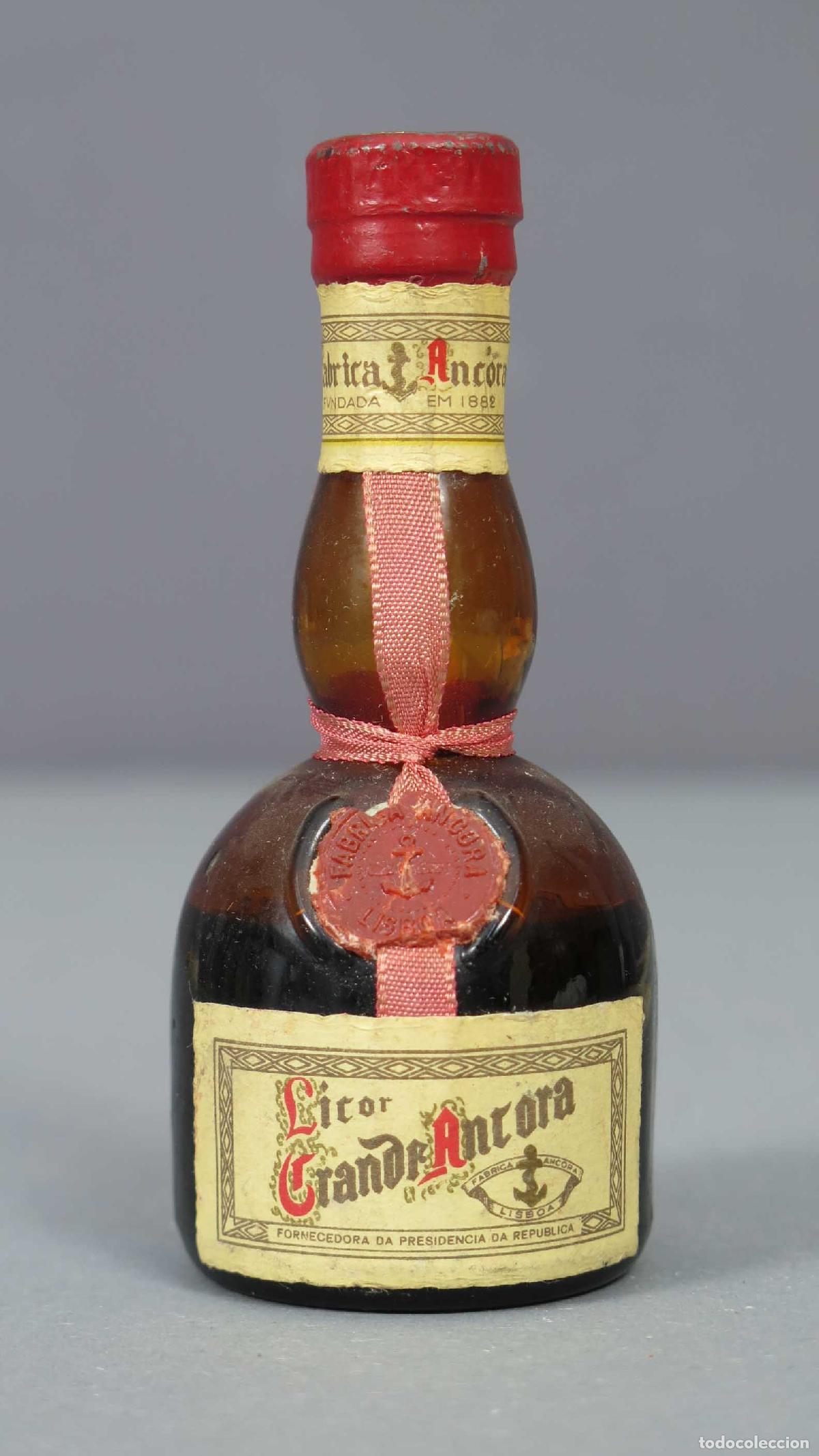 Botellas antiguas: BOTELLIN. GRANDE ACORA - Foto 1