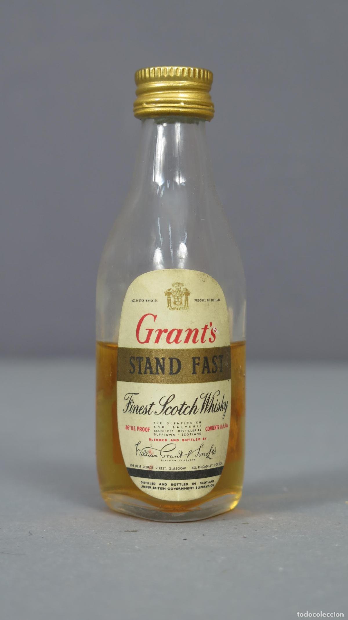 Botellas antiguas: BOTELLIN. GRANT&acute;S - Foto 1