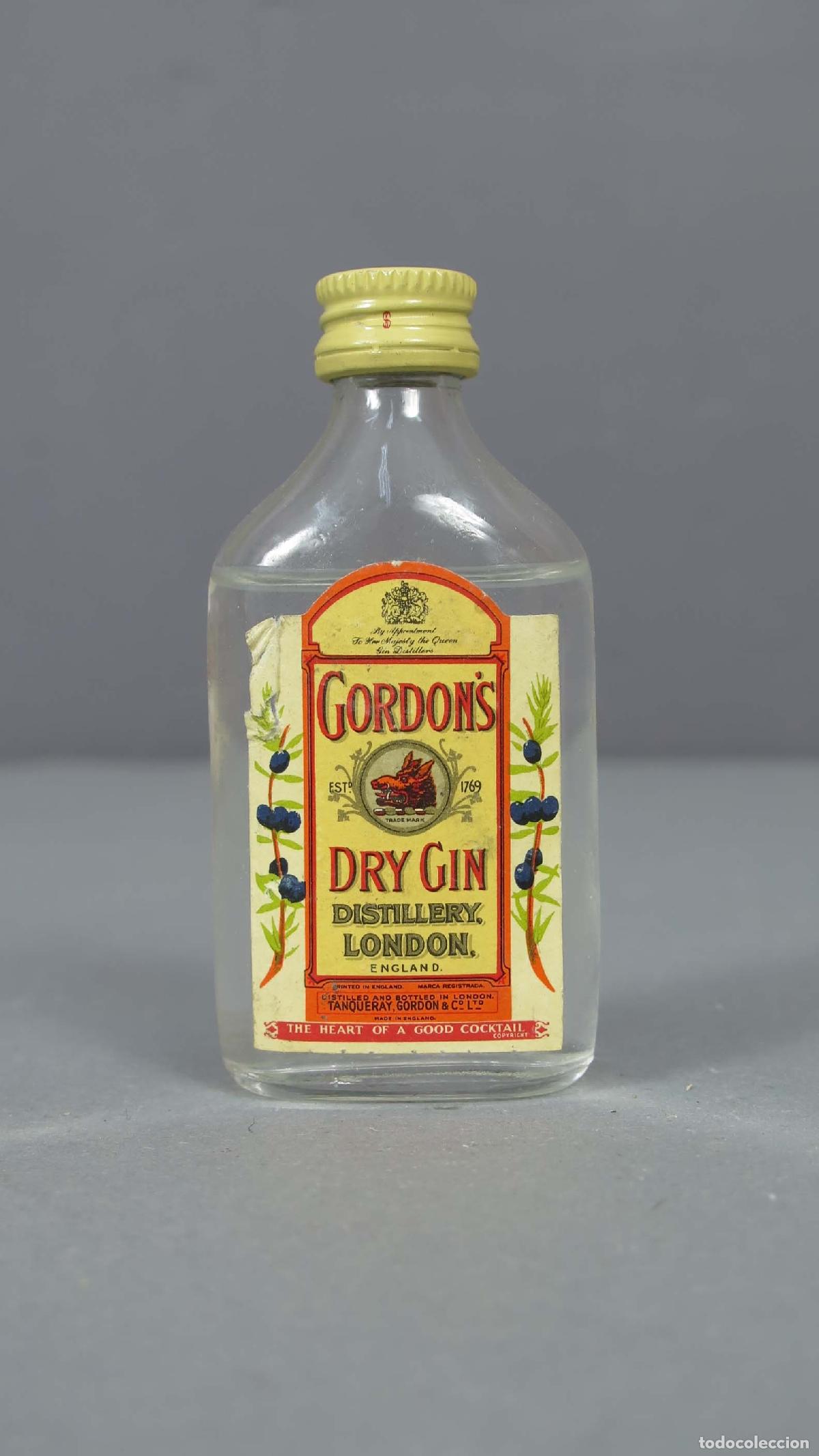 Botellas antiguas: BOTELLIN. GORDON&acute;S DRY GIN - Foto 1