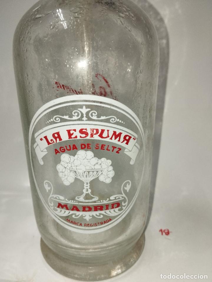 Botellas antiguas: SIF&Oacute;N LA ESPUMA DE MADRID - Foto 2