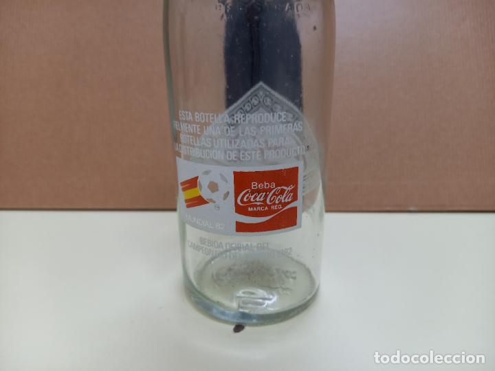 Botellas antiguas: Botella de coca cola Espa&ntilde;a 82 - Foto 3