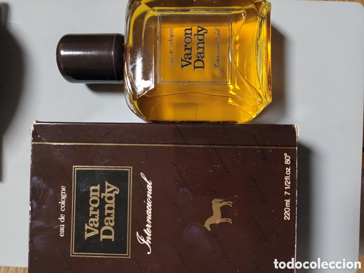 Botellas antiguas: Antigua colonia var&oacute;n dando - Foto 3