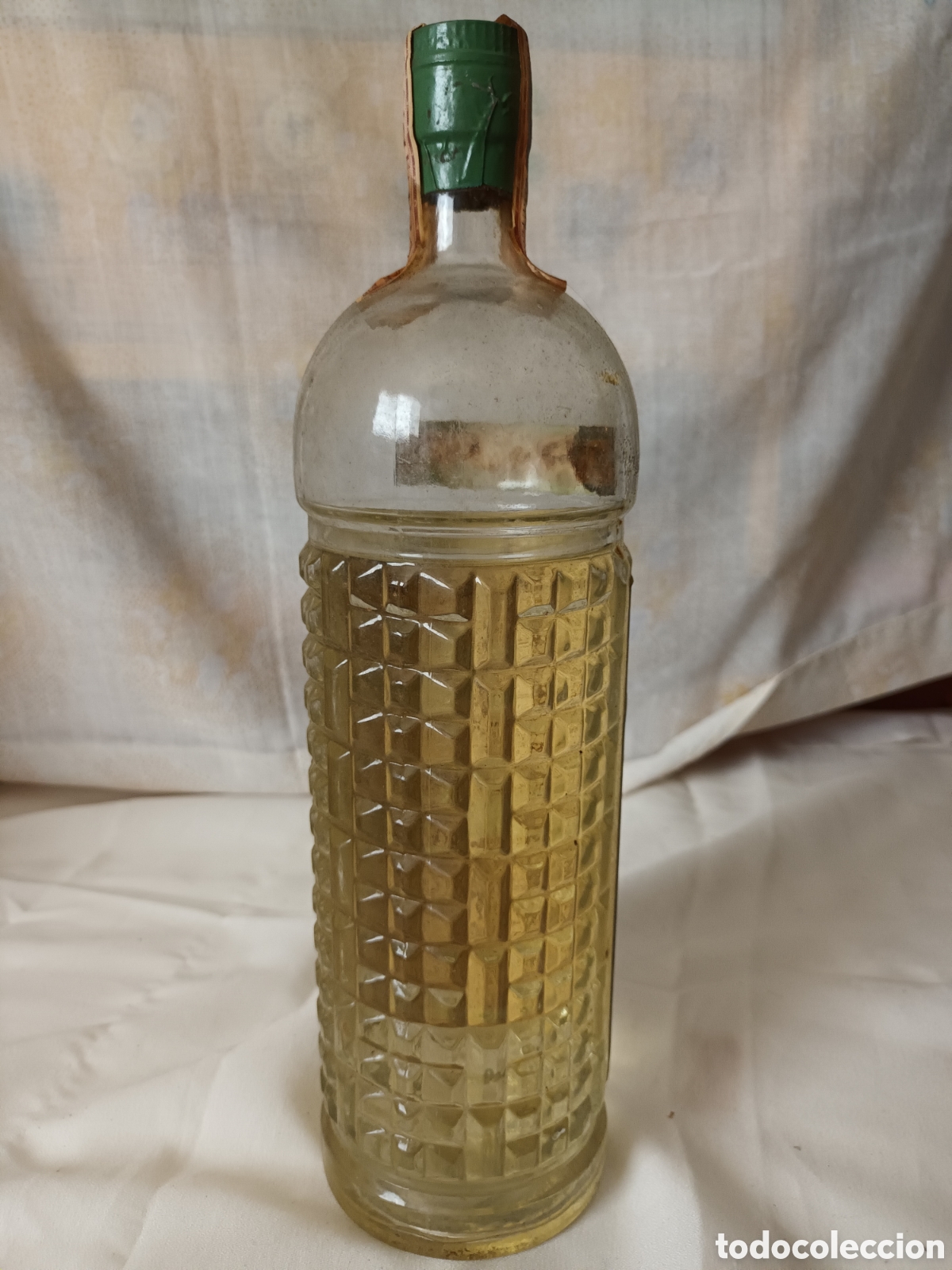 Botellas antiguas: Antigua botella de An&iacute;s Pedro Domecg - Foto 6