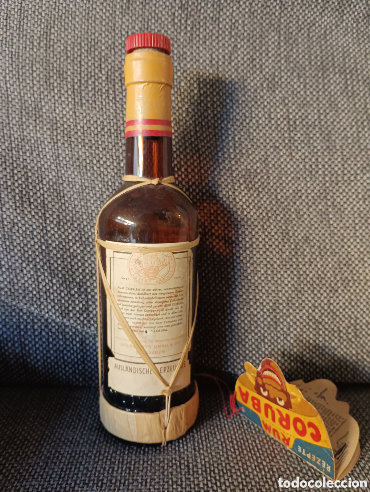 Botellas antiguas: Botella vacia a&ntilde;o 60. Ron. - Foto 3
