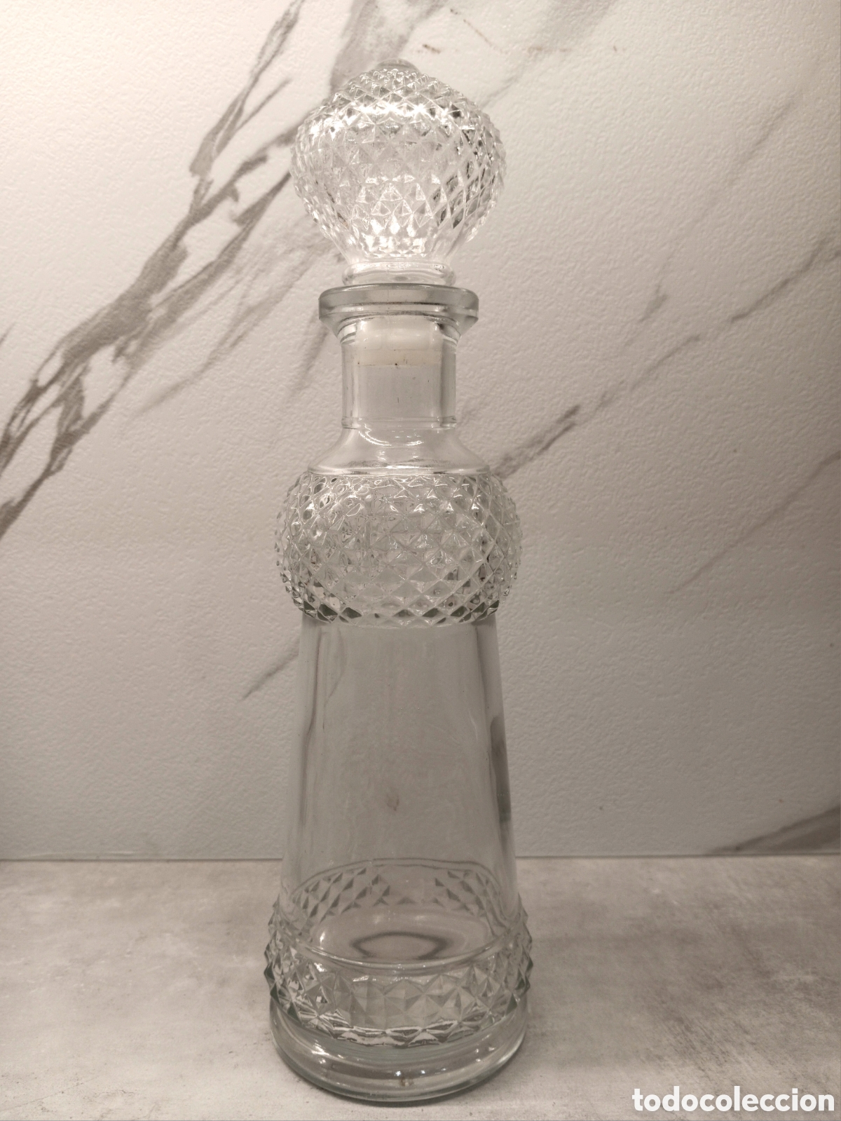 Botellas antiguas: Antigua decantadora de licor - Foto 1