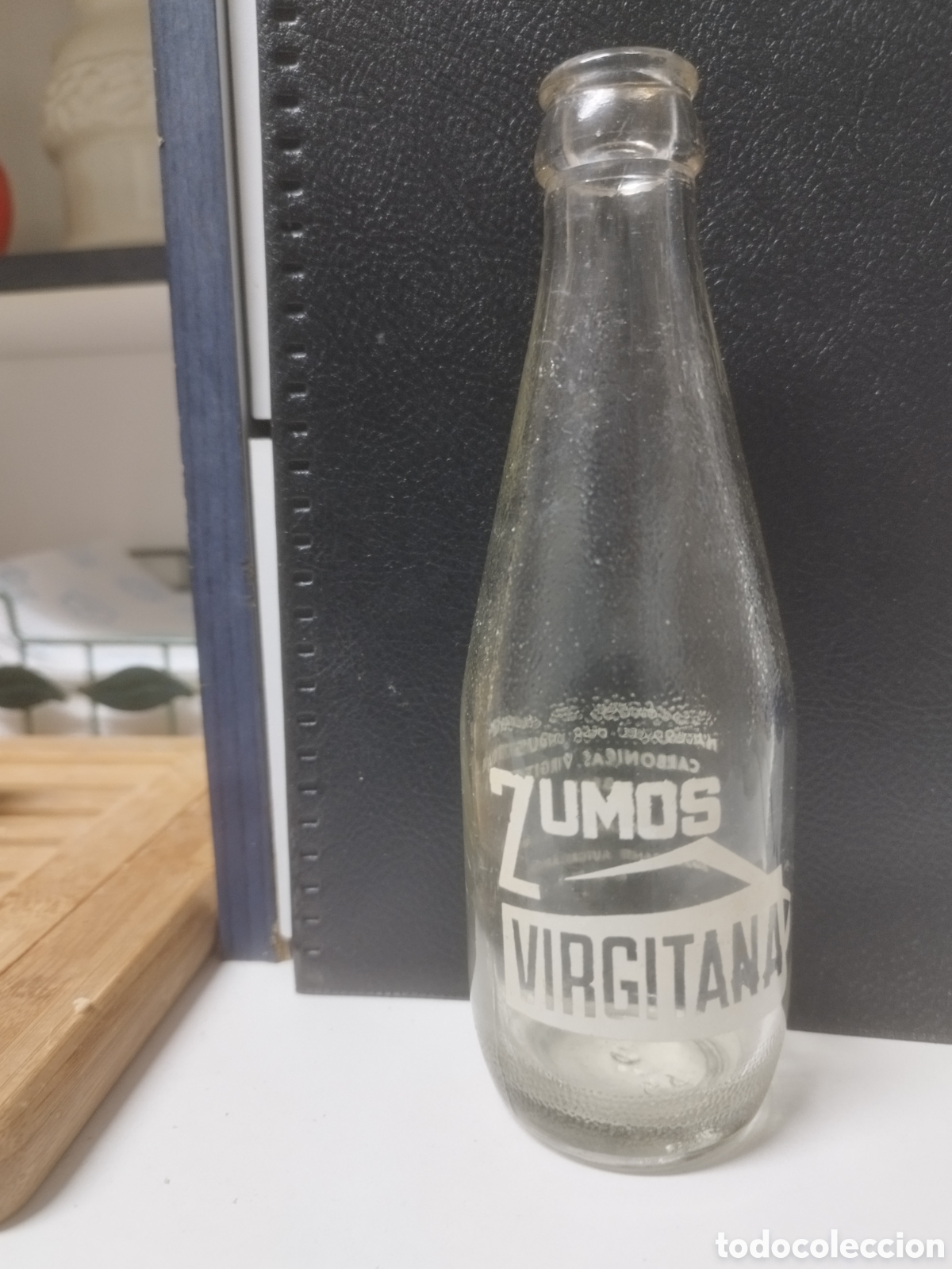 Botellas antiguas: Botella zumo la virgitana berja almeria - Foto 1