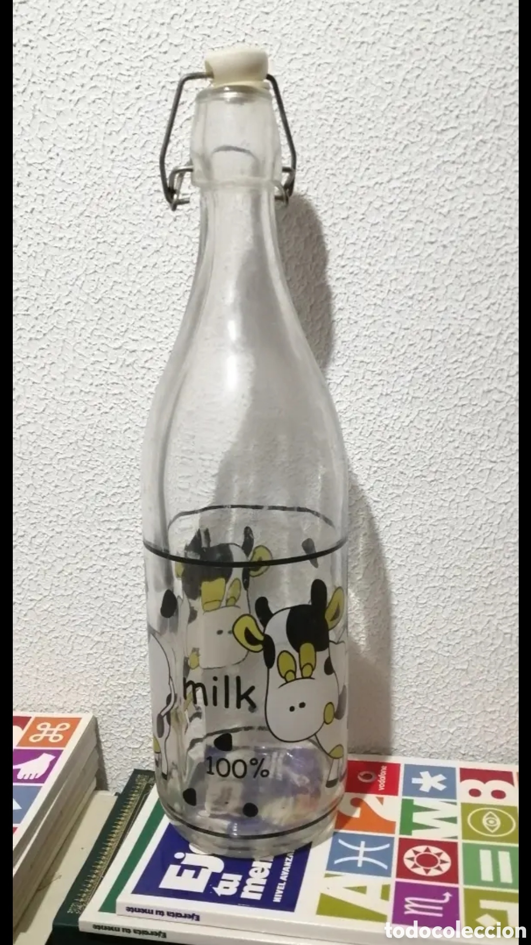 Botellas antiguas: Envase botella Milk antigua - Foto 1