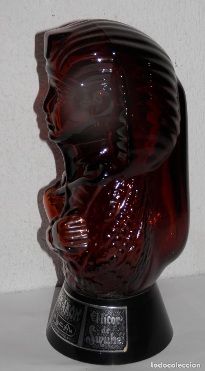 Botellas antiguas: UNA BOTELLA DEL LICOR - EL LICOR DE SINUH&Eacute; - Foto 2