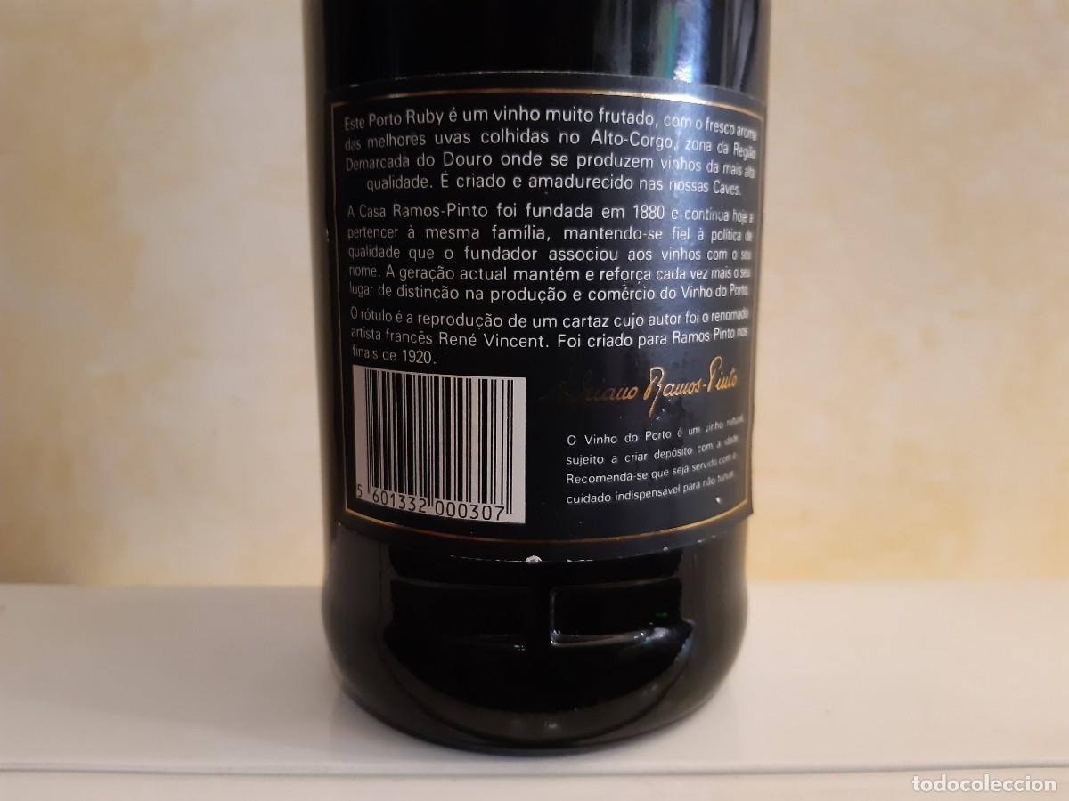 Botellas antiguas: Botella de Oporto Ramos Pinto - Foto 6
