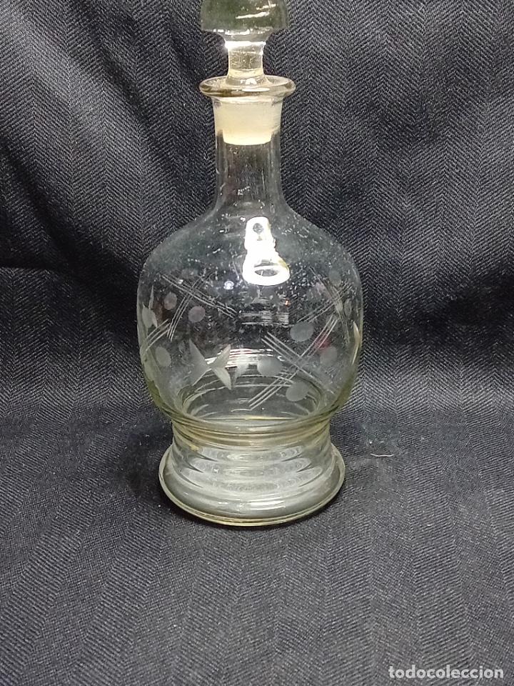 Botellas antiguas: BOTELLA DE CRISTAL TALLADO - Foto 7