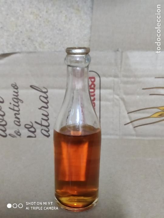 Botellas antiguas: brandy insuperable de gonzalez byass - Foto 2