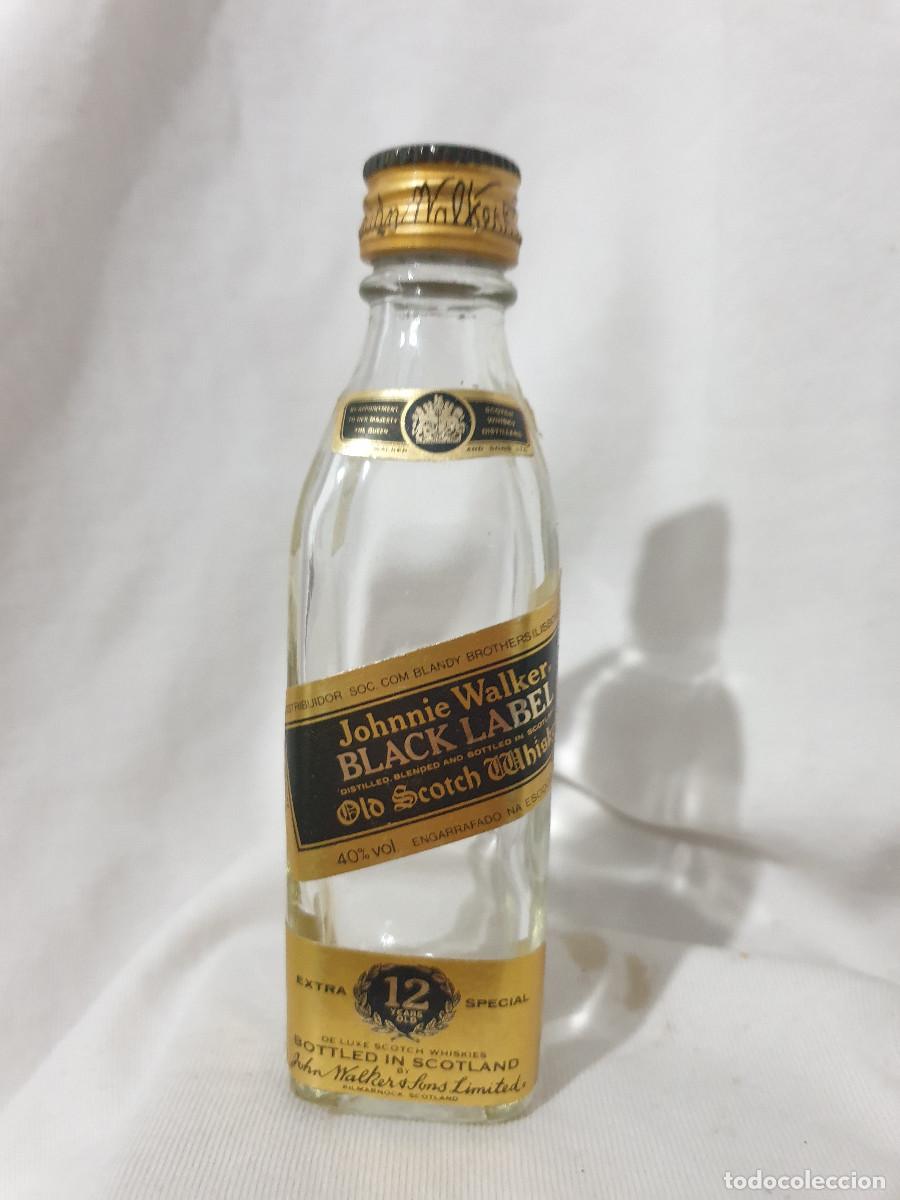 Botellas antiguas: BOTELLA COLECCI&Oacute;N JOHNNIE WALKER BLACK LABEL - Foto 1