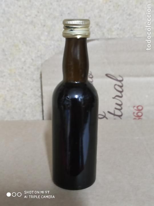 Botellas antiguas: cream 501 miniatura terry - Foto 2