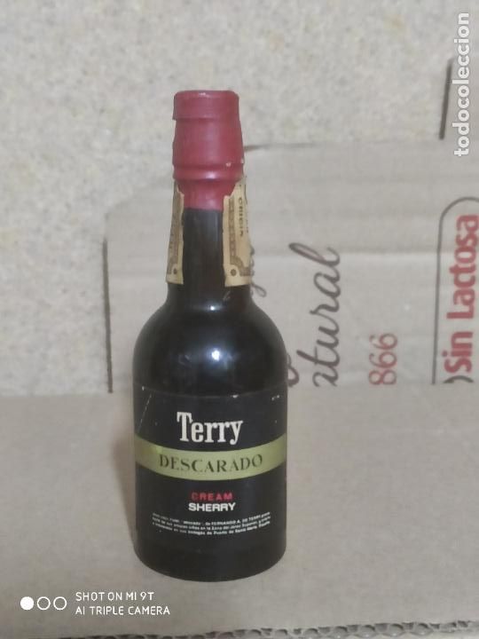 Botellas antiguas: miniatura terry descarado cream - Foto 1