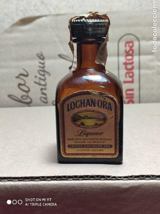 Botellas antiguas: LOCHAN ORA CHIVAS MINIATURA - Foto 1