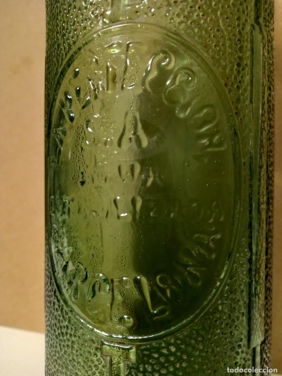 Botellas antiguas: BOTELLA AGUA, LA PERFECCI&Oacute;N, BARCELONA - Foto 4
