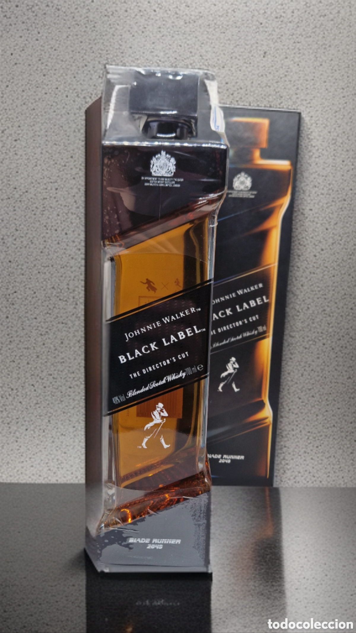 Botellas antiguas: Botella Edici&oacute;n Limitada Black Label Blade Runner 2049 - Foto 1
