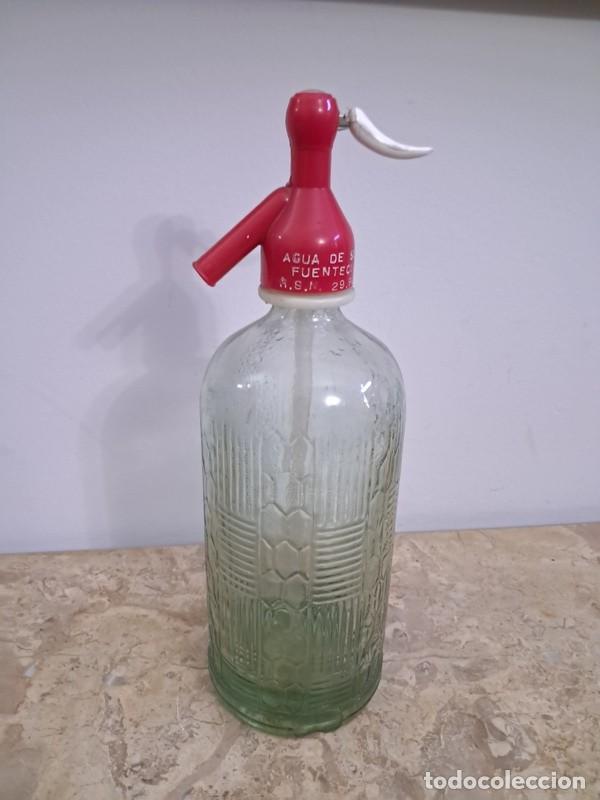 Botellas antiguas: SIF&Oacute;N BOTELLA CRISTAL CON RELIEVE - Foto 1