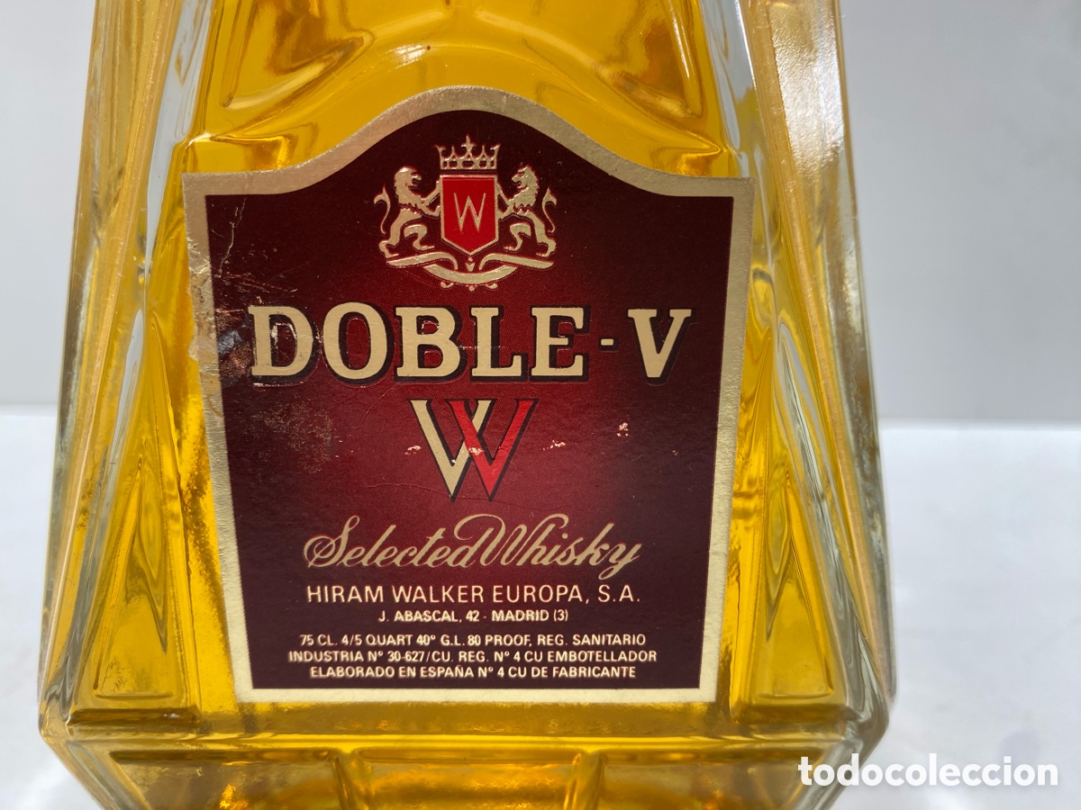 Botellas antiguas: BOTELLA WHISKY DOBLE V 75cl - Foto 1
