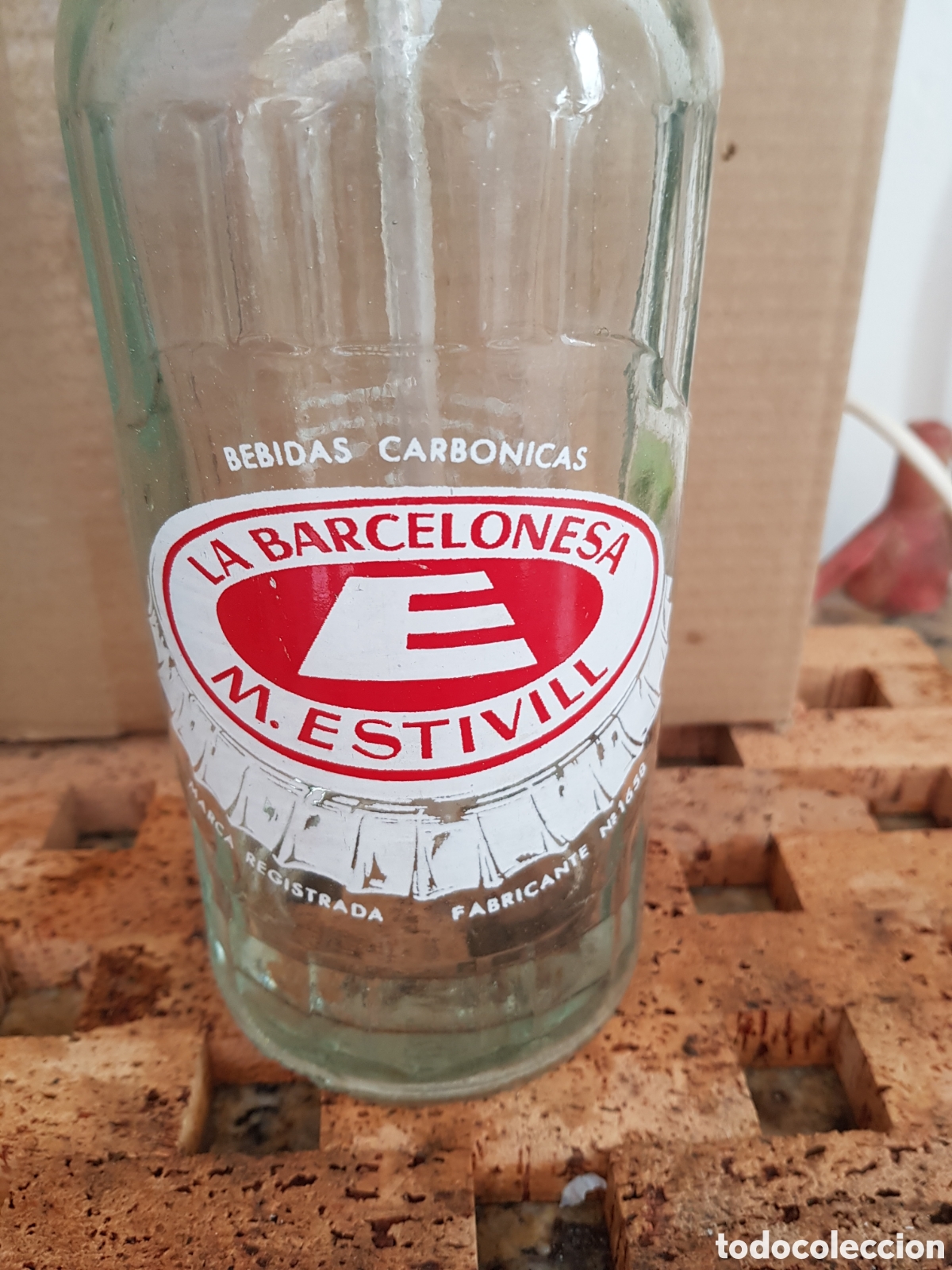 Botellas antiguas: La barcelonesa - Foto 1