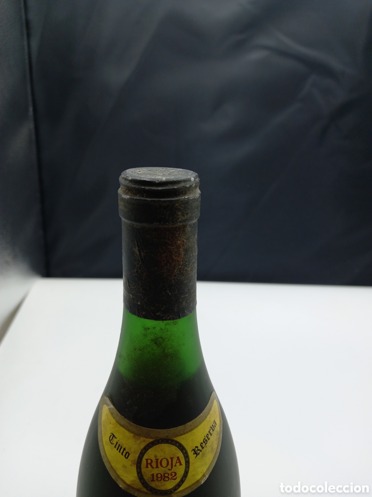 Botellas antiguas: Botella de Vino Faustino V 1982 - Foto 3