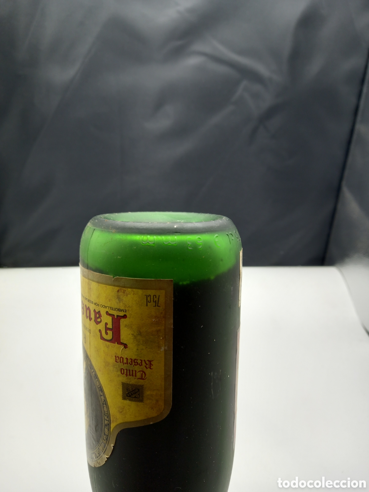 Botellas antiguas: Botella de Vino Faustino V 1982 - Foto 1