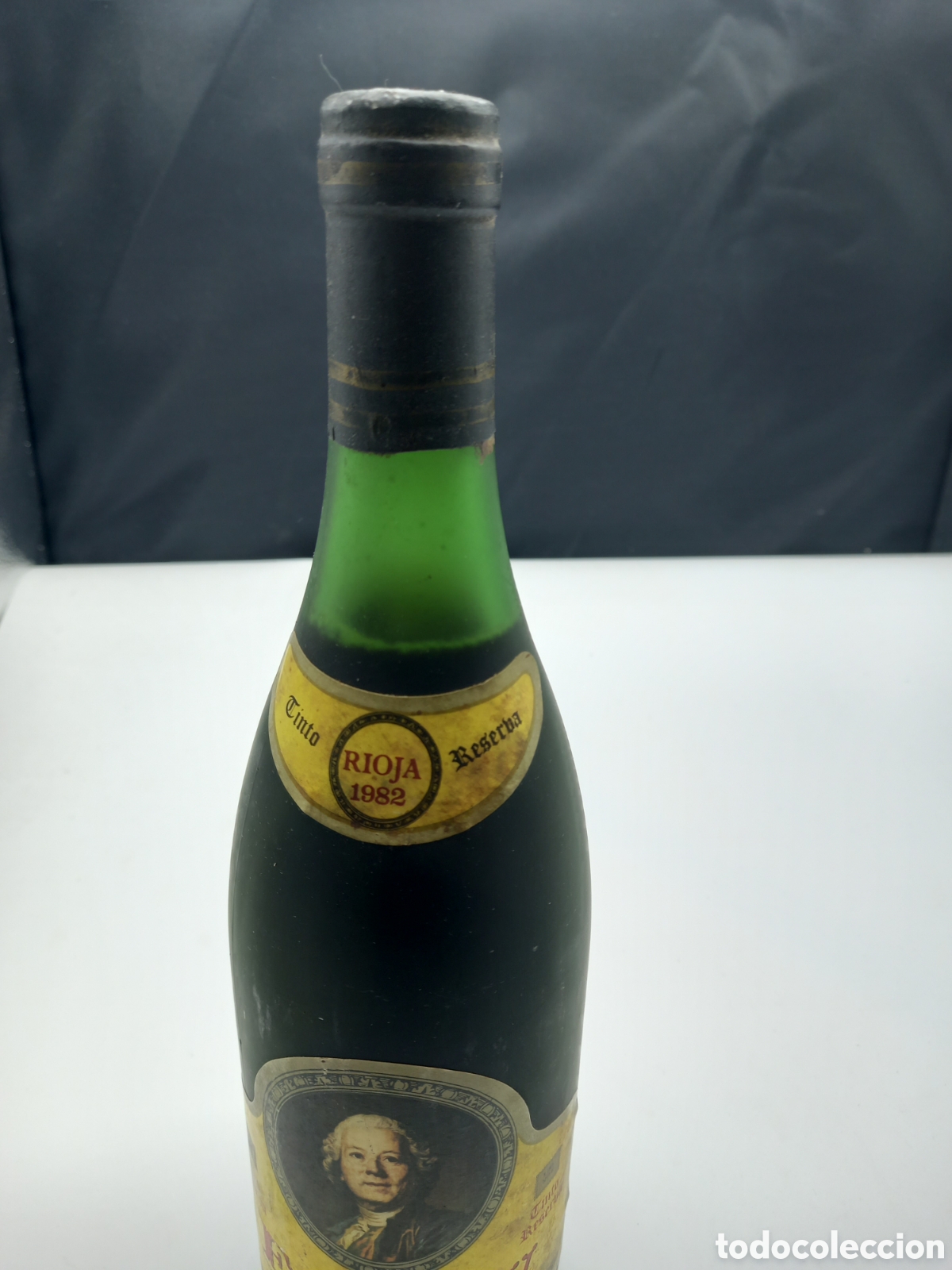 Botellas antiguas: Botella de Vino Faustino V 1982 - Foto 3