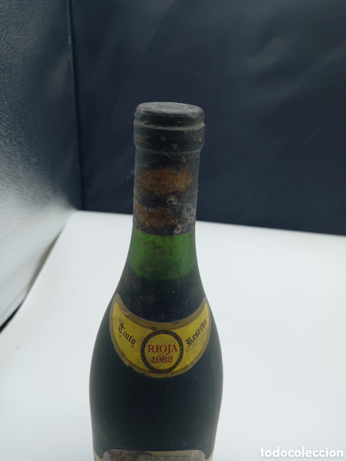 Botellas antiguas: Botella de Vino Faustino V 1982 - Foto 3