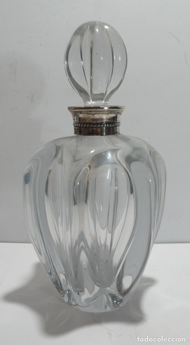 Botellas antiguas: BOTELLA DE CRISTAL CON FORMAS - Foto 1