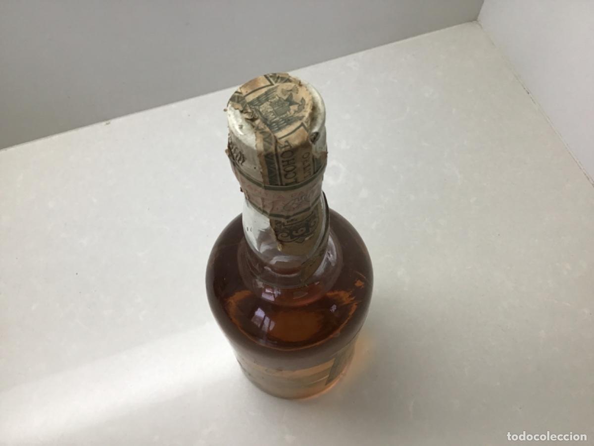 Botellas antiguas: Antigua botella de crema de vainilla - Foto 3