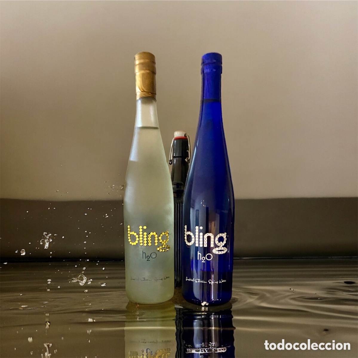 Botellas antiguas: Botellas de agua bling - Foto 2