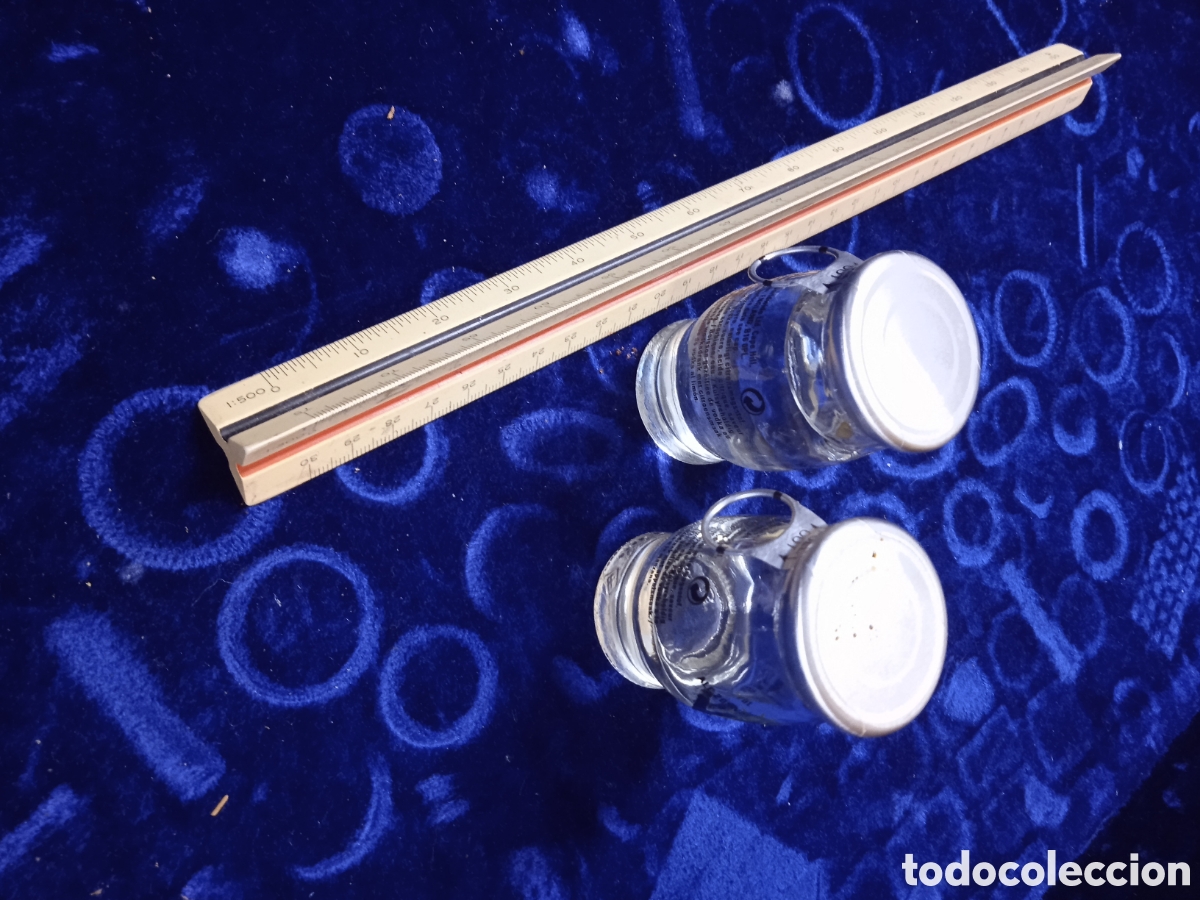 Botellas antiguas: 2 botellitas de licor - Foto 2