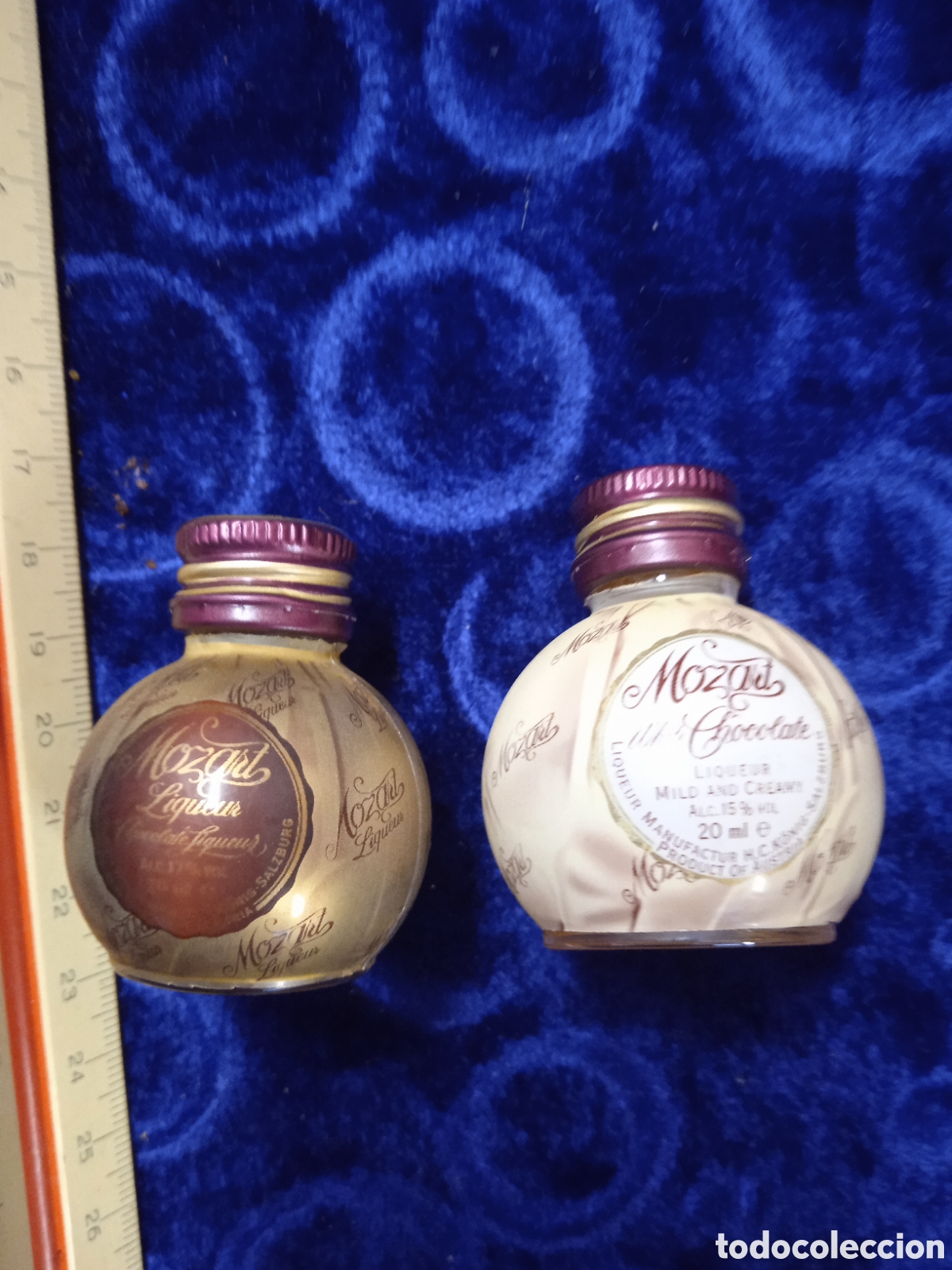 Botellas antiguas: 2 botellitas de licor - Foto 2