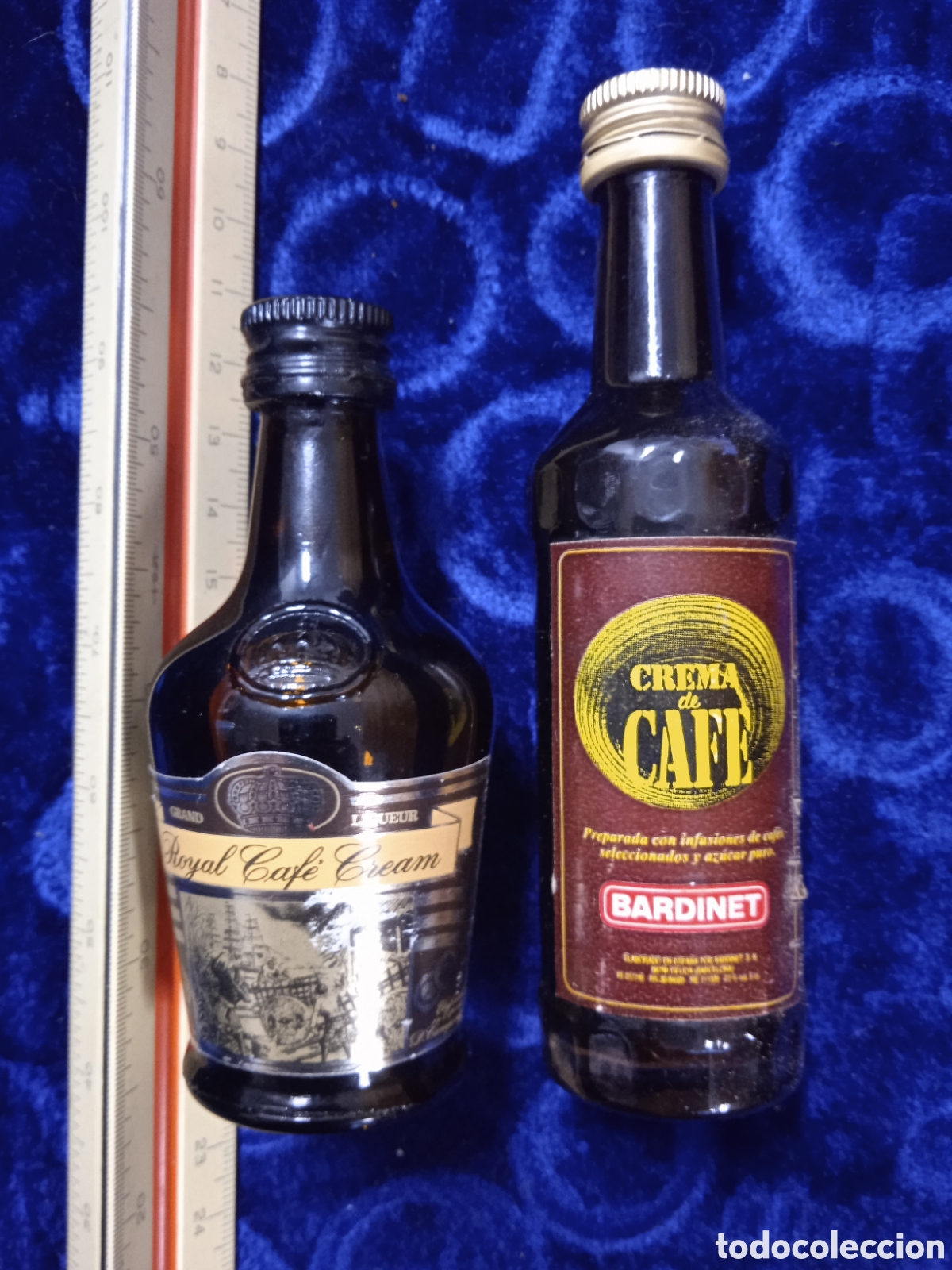Botellas antiguas: 2 botellitas de licor de caf&eacute; - Foto 1
