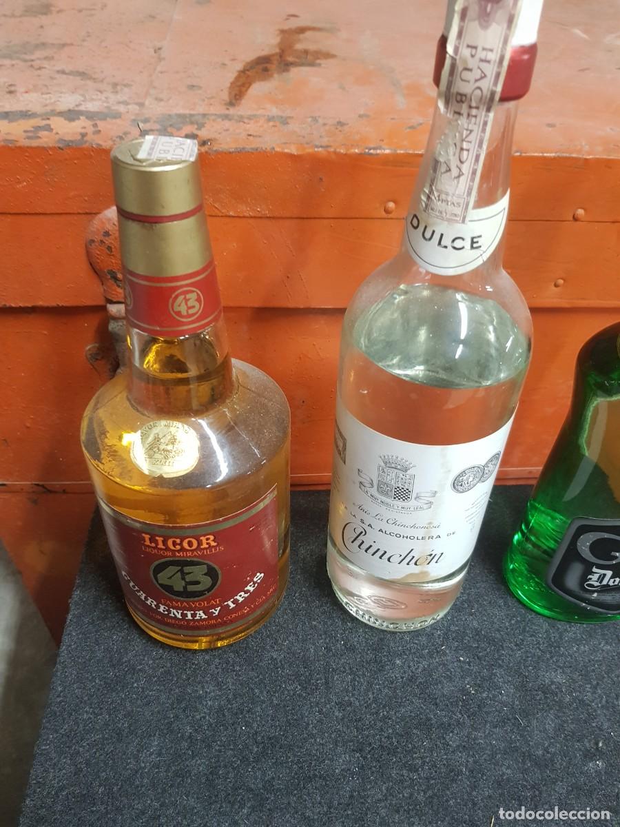 Botellas antiguas: Antiguas Botellas de licor y botellines - Foto 4