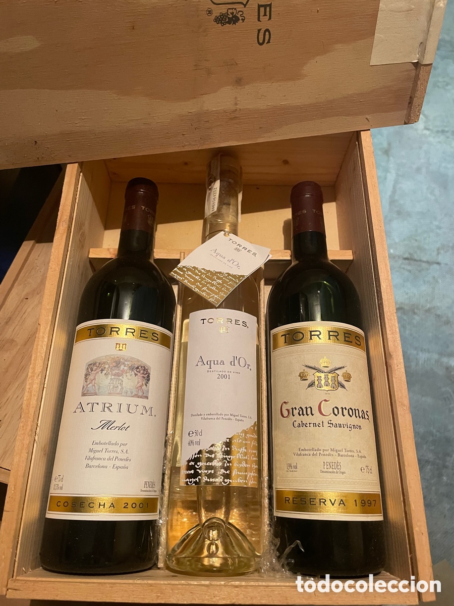 Alte Flaschen: Lote vinos y licor torres