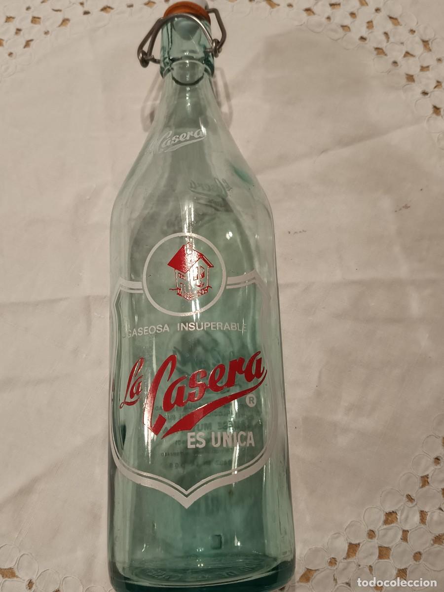 Botellas antiguas: Botella antigua de La Casera - Foto 1