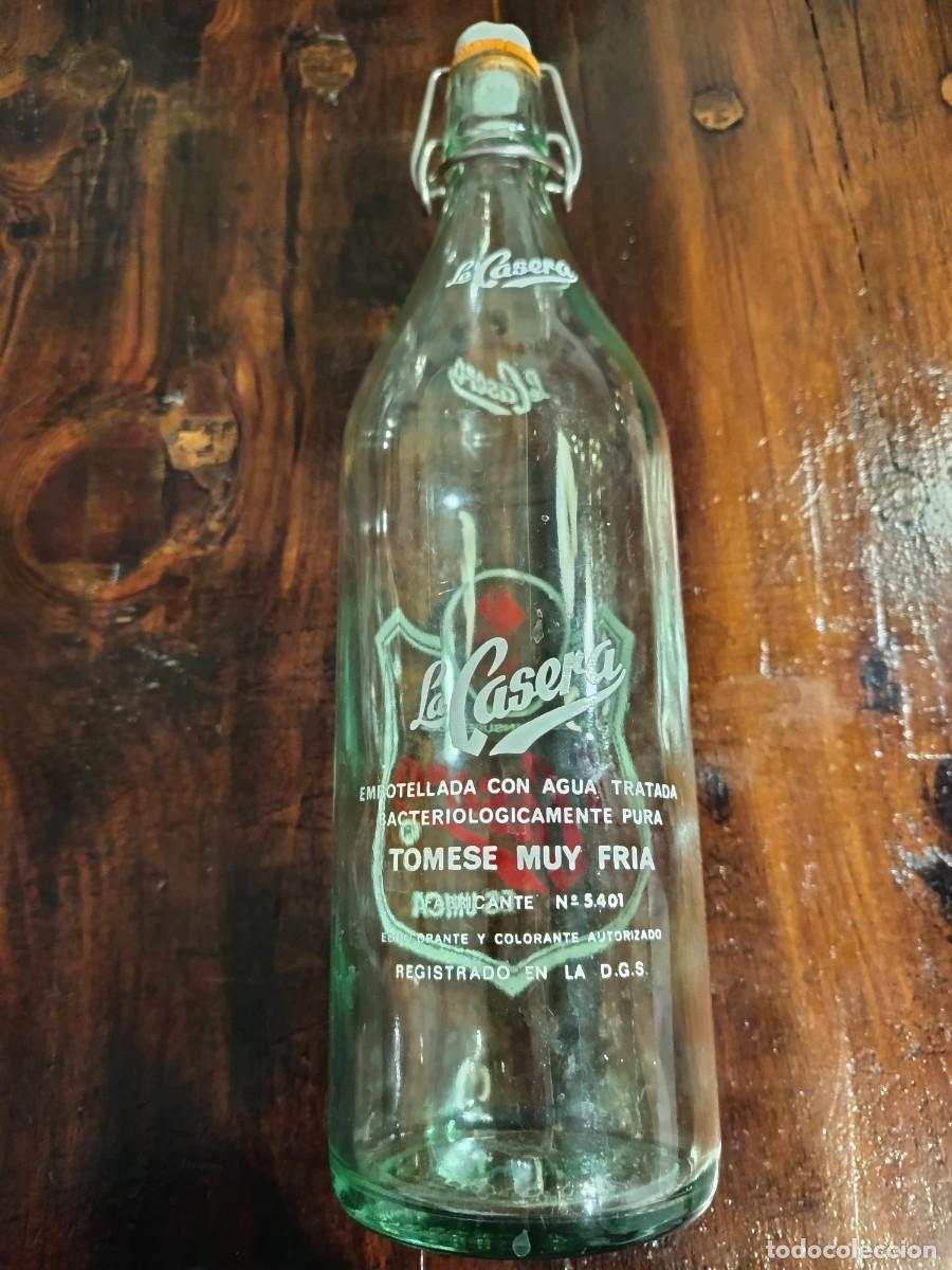 Botellas antiguas: Botella antigua de La Casera - Foto 2