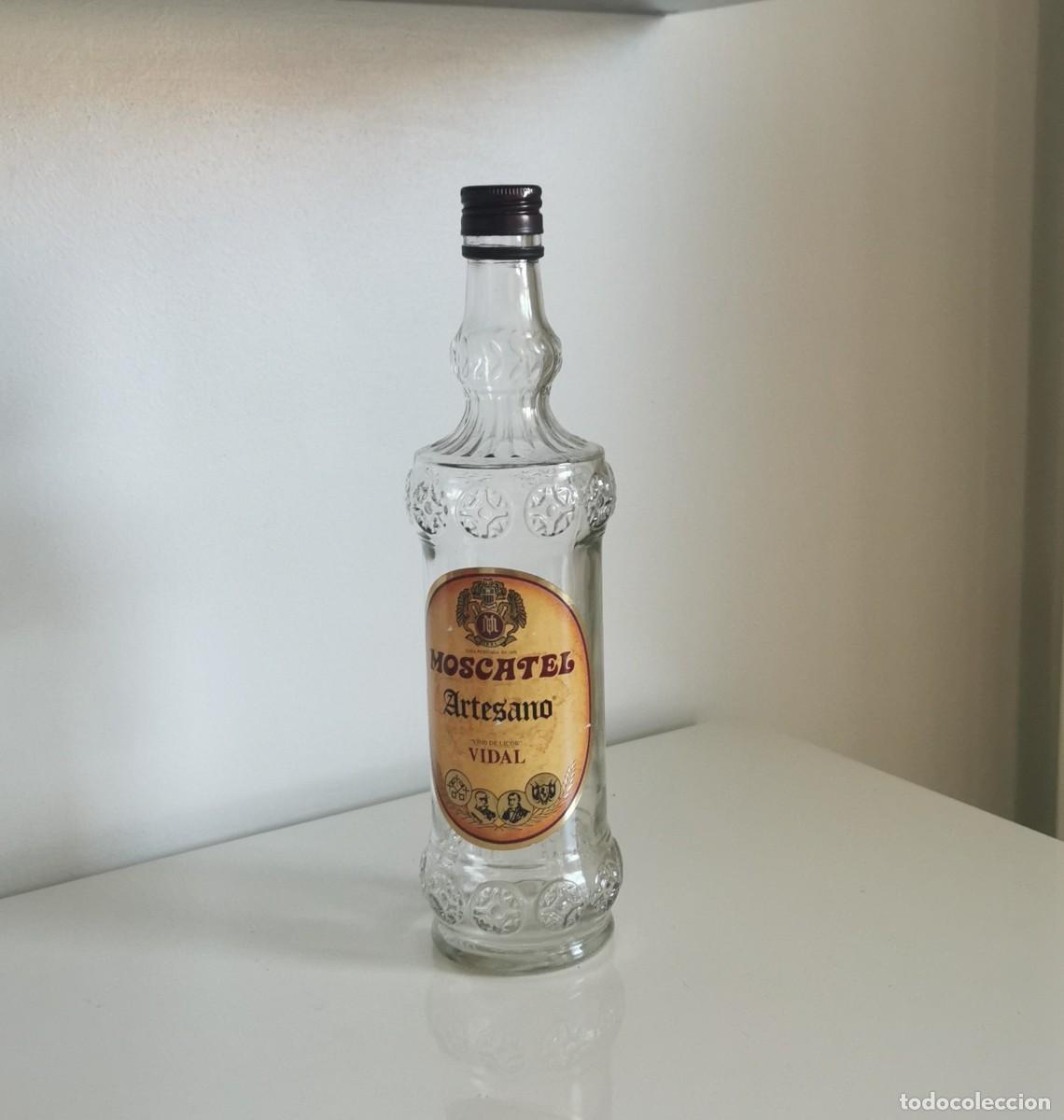 Botellas antiguas: BOTELLA DE CRISTAL TRANSPARENTE - Foto 1