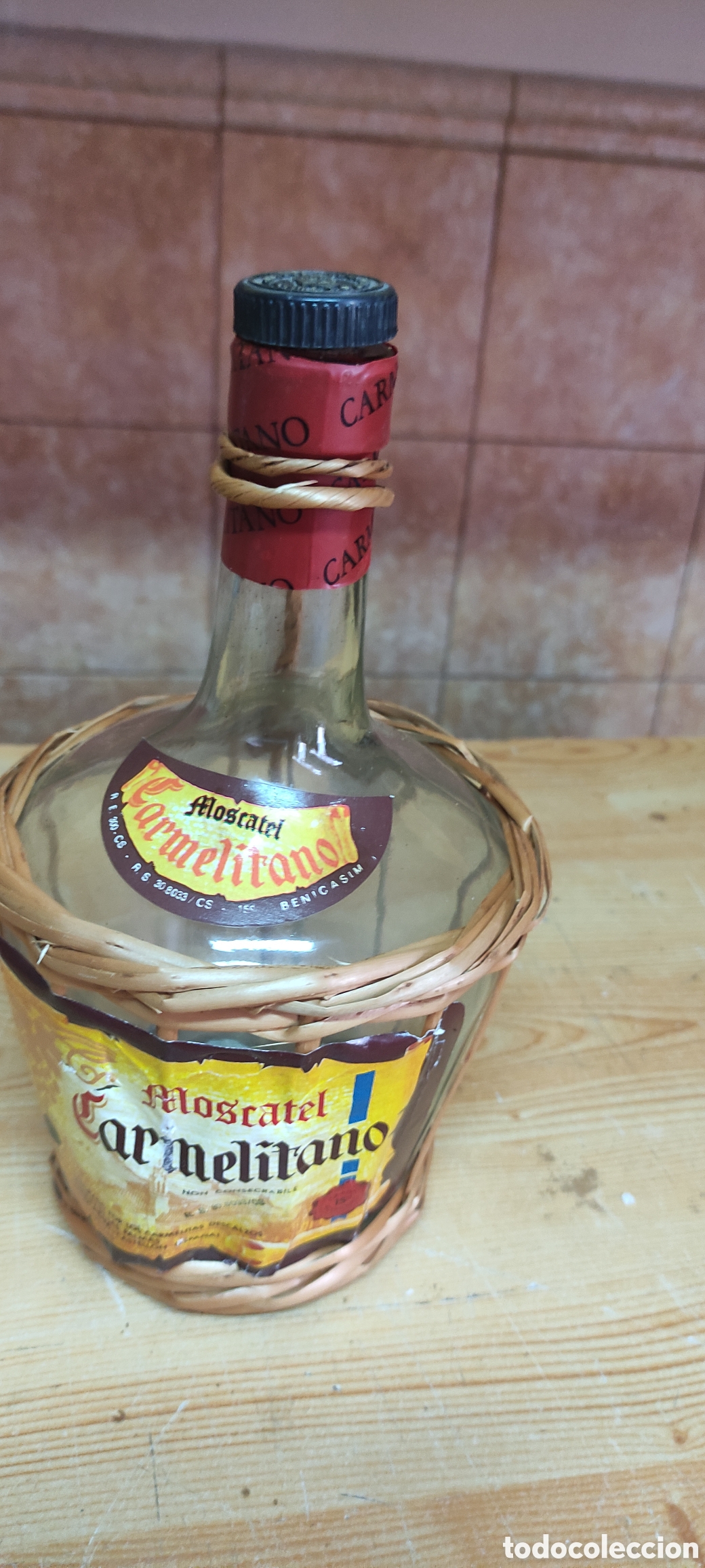 Botellas antiguas: Garrafa licor carmelitano - Foto 3