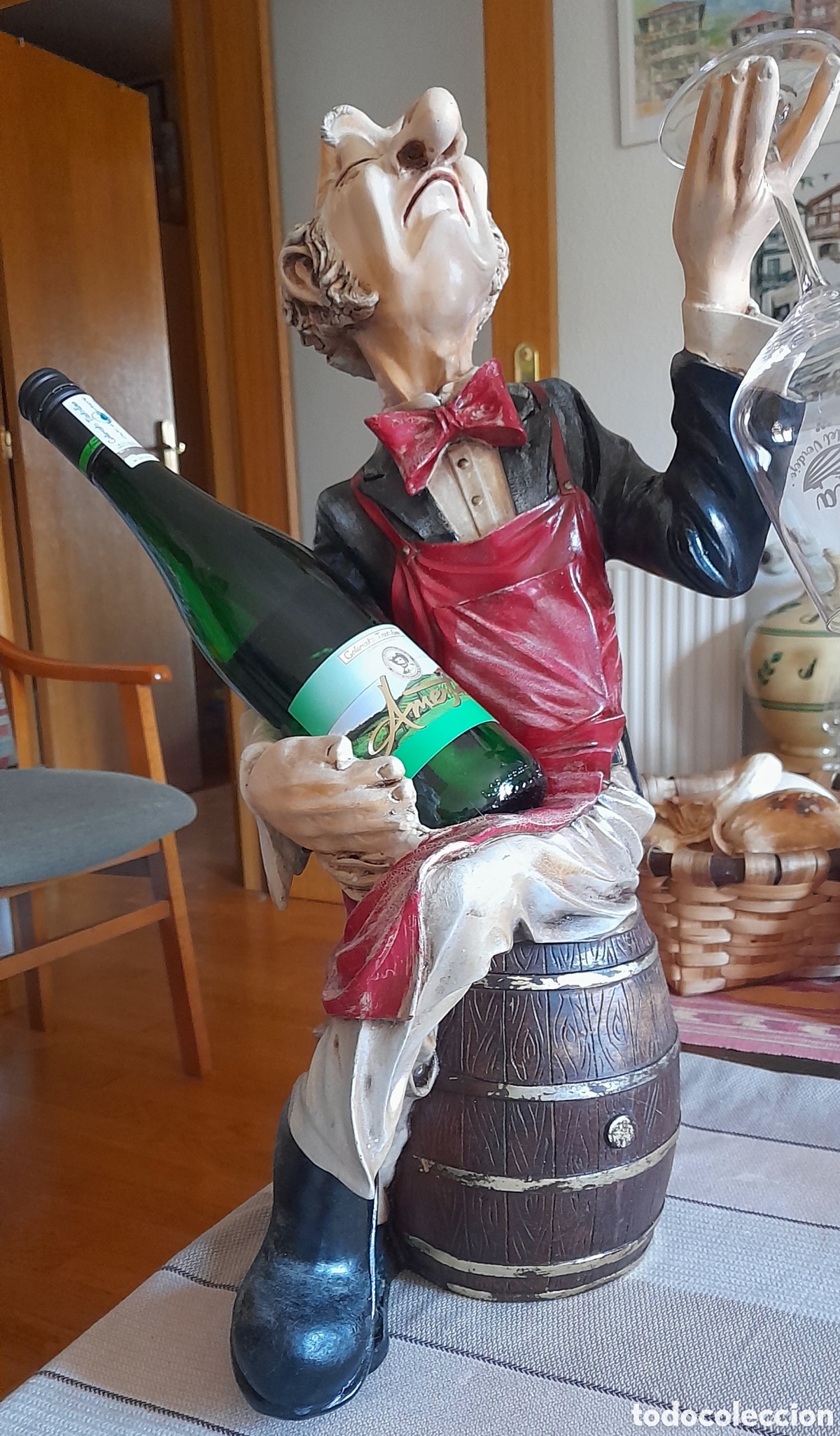Botellas antiguas: Soporte botella expositor de vino - Foto 1