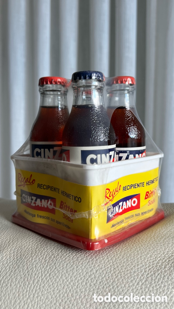 Botellas antiguas: PACK DE 4 BOTELLAS DE CINZANO - Foto 1