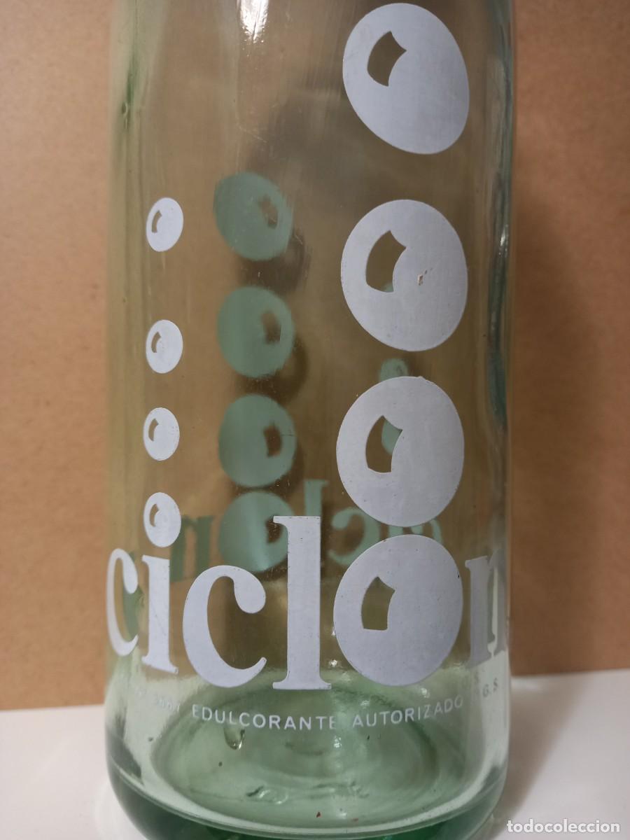 Botellas antiguas: BOTELLA GASEOSA CICLON - Foto 3
