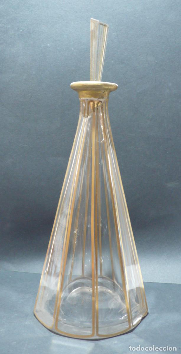 Botellas antiguas: BOTELLA DE CRISTAL CON LINEAS - Foto 1