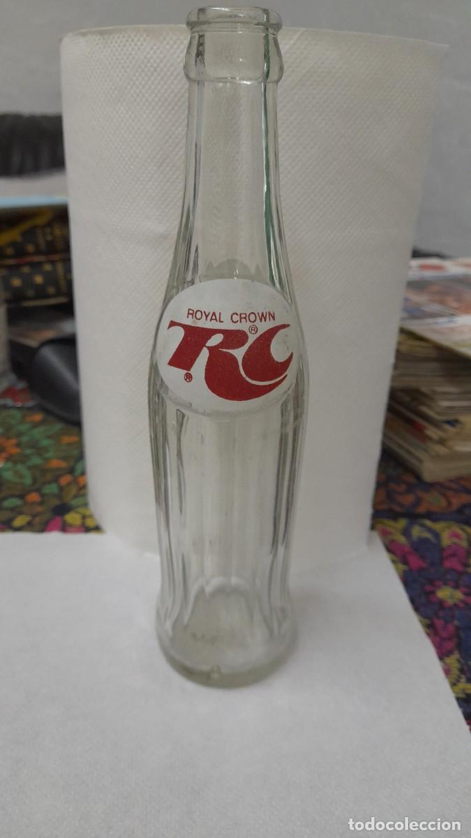 Botellas antiguas: Botella de refresco antigua RC Royal Crown - Foto 1