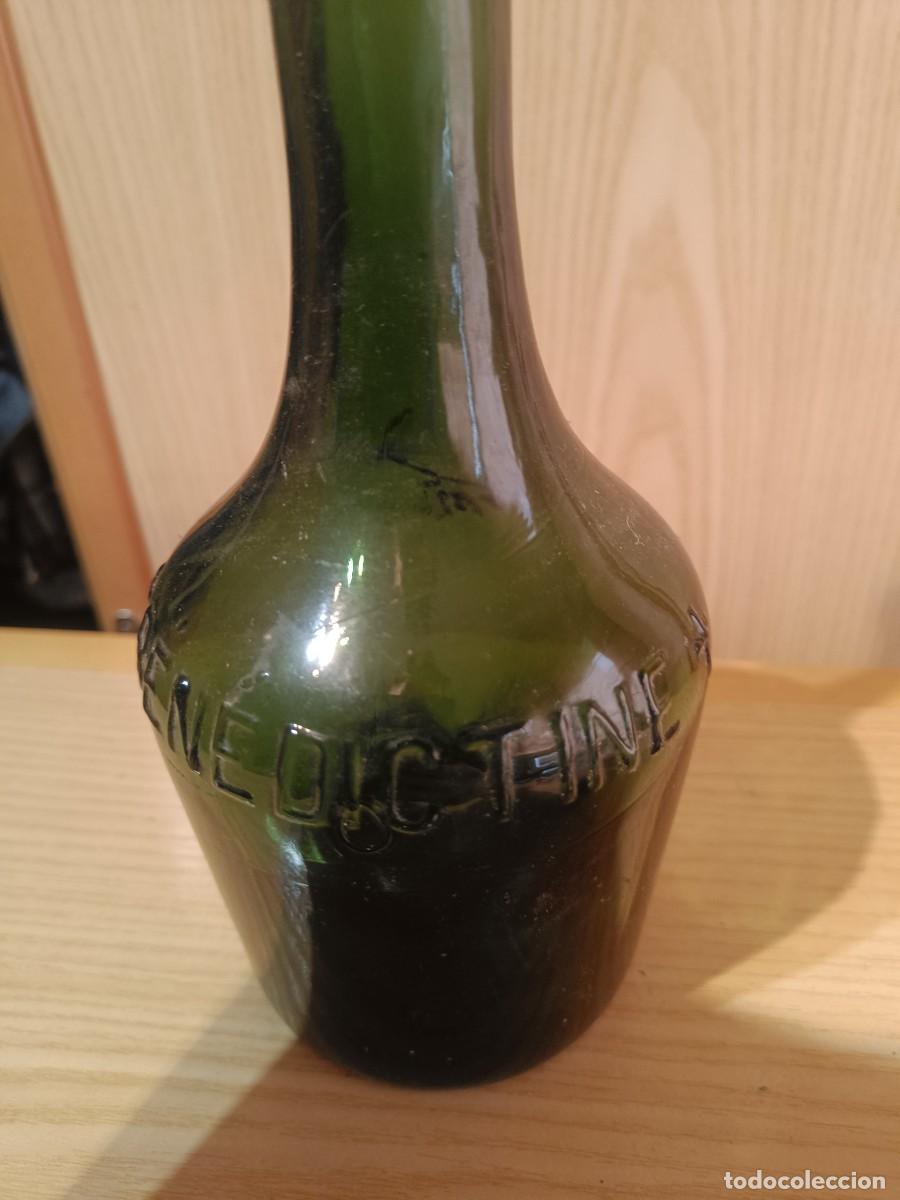 Botellas antiguas: MUY ANTIGUA BOTELLA DEL LICOR BENEDICTINE - Foto 2