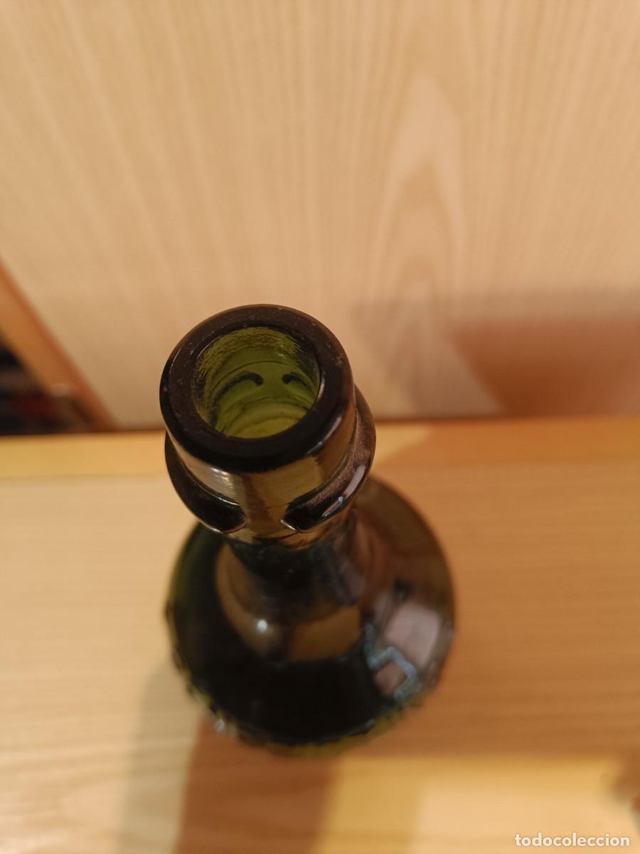 Botellas antiguas: MUY ANTIGUA BOTELLA DEL LICOR BENEDICTINE - Foto 3